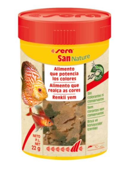 Sera San Nature es un alimento colorante compuesto de copos con un 10% de krill para un aumento natural del color.