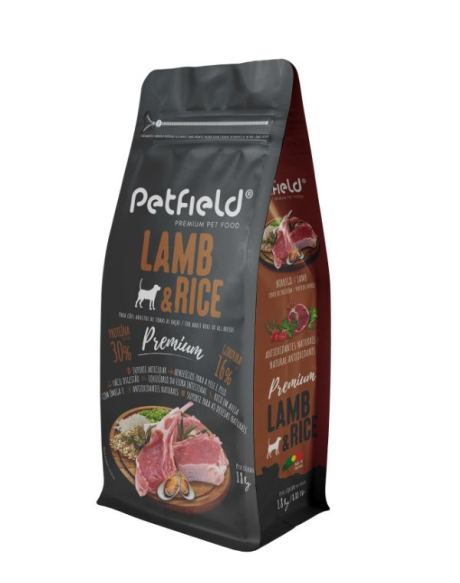 Petfield Premium Cordero y Arroz es un alimento completo formulado para perros adultos de todas las razas.