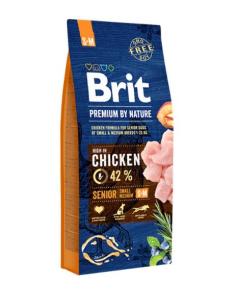 Brit blue nature senior perro pequeño y mediano es un alimento equilibrado para perros senior de tamaño pequeño y mediano, mayores de 7 años y con un peso de entre 1 y 25kg. Además, esta dieta para perros senior tiene un aporte energético moderado y un aporte elevado de proteínas para permitir el control del peso.
