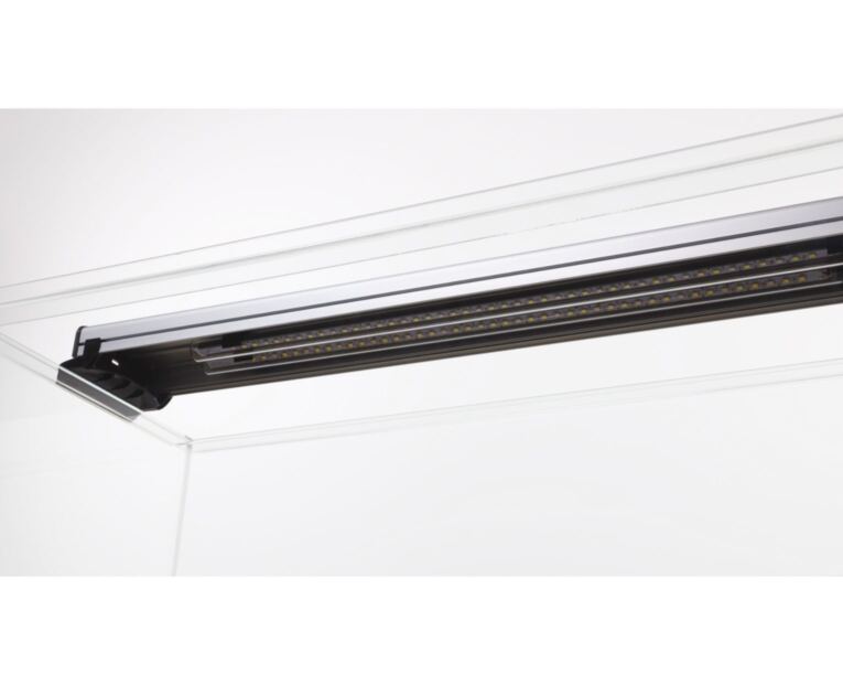 Sera_LED_fiXture_aquatank_com_led